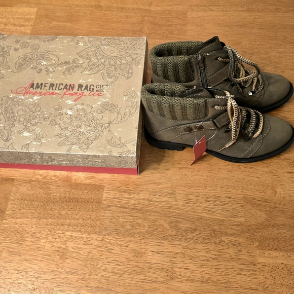 American Rag Harvey Hiking Boots,Brown  Size 9M- New in Box - Picture 8 of 11